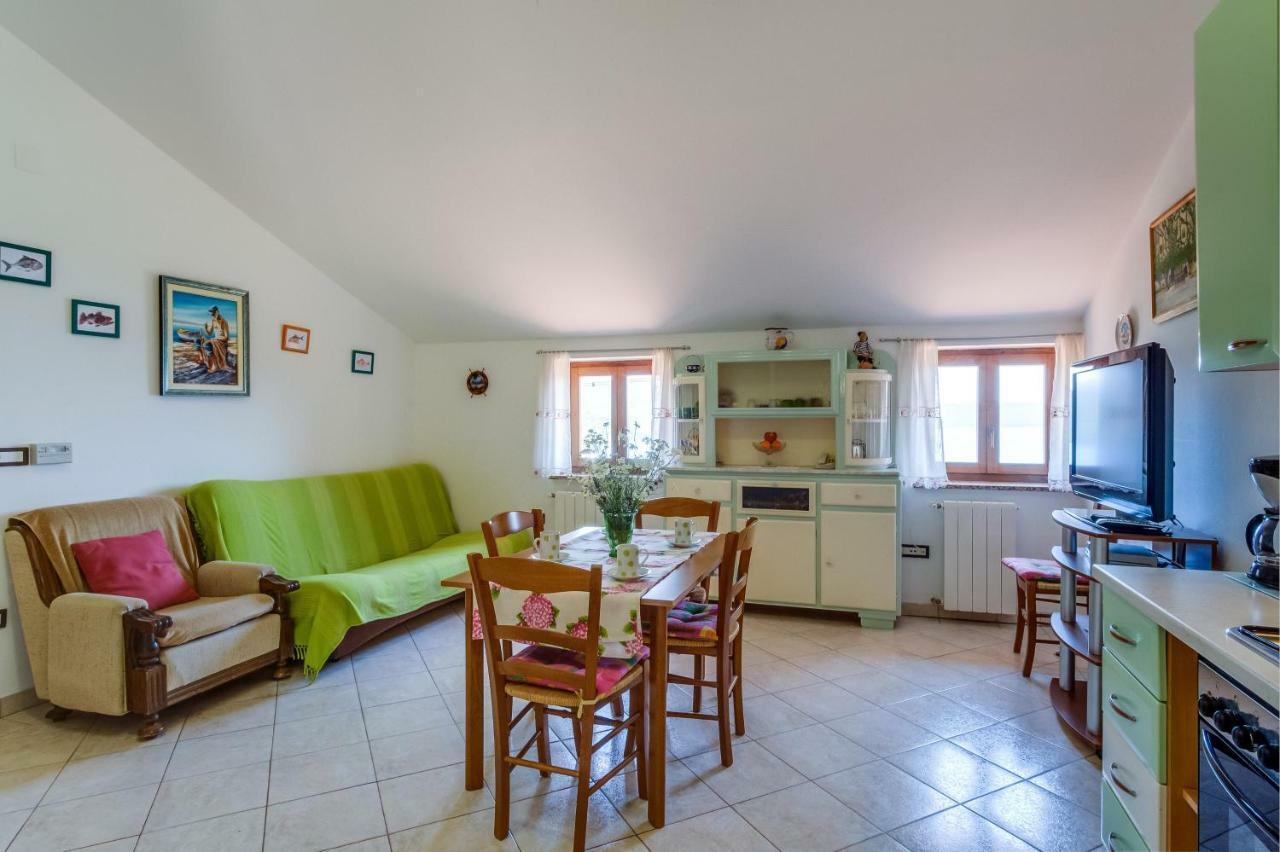 Apartmani Zorica Martinscica  Luaran gambar